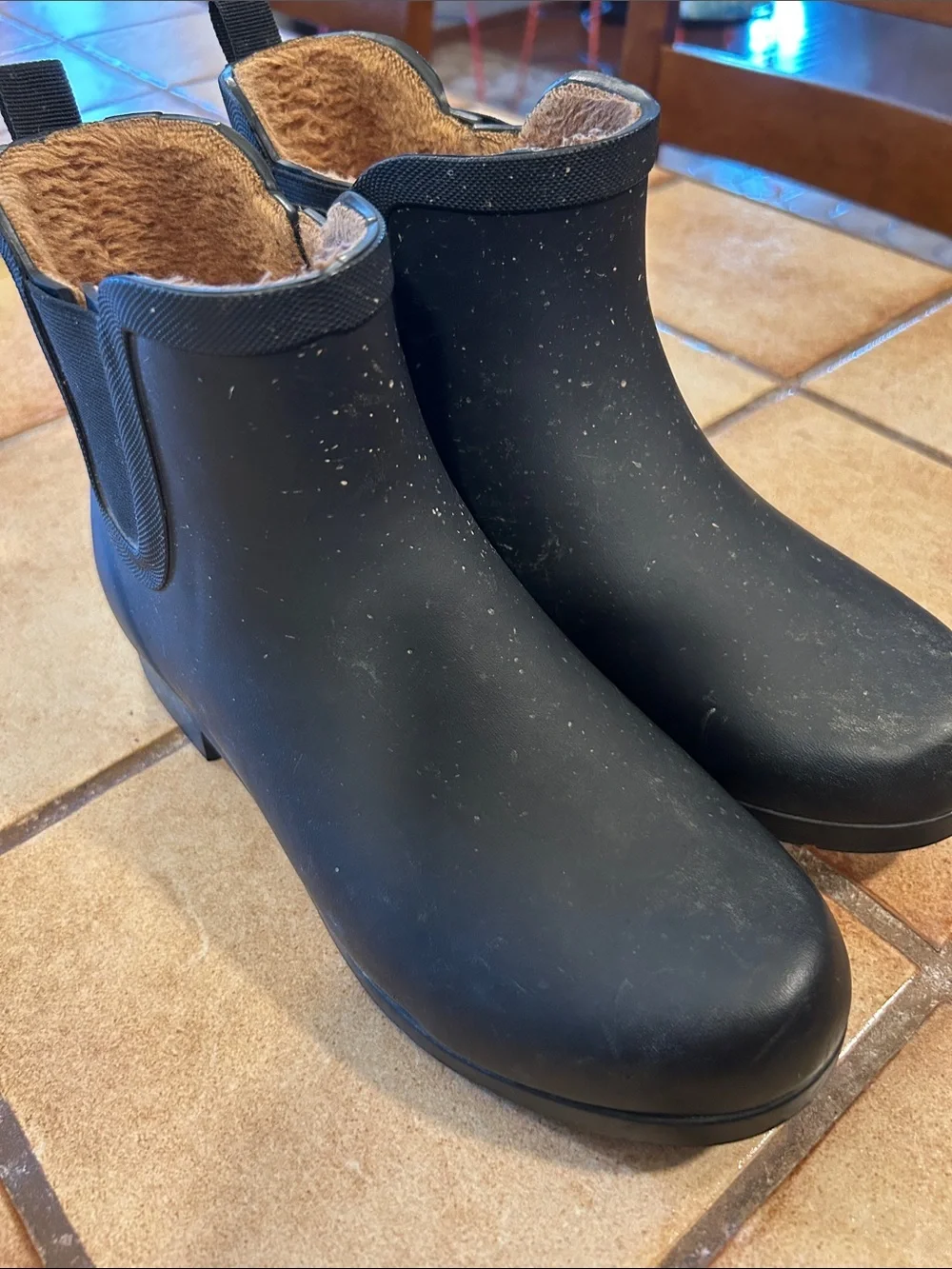 chooka Womens Black Slip-On Rain Boots